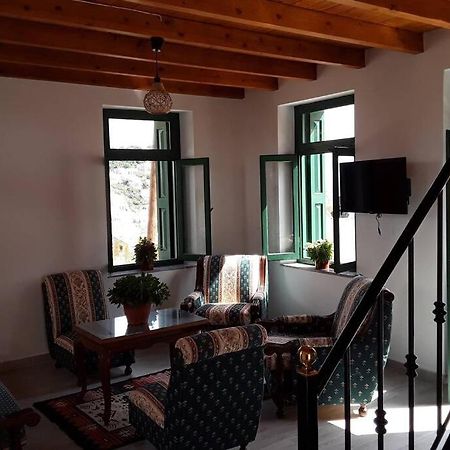 شقة Giorgina'S House سيمي المظهر الخارجي الصورة